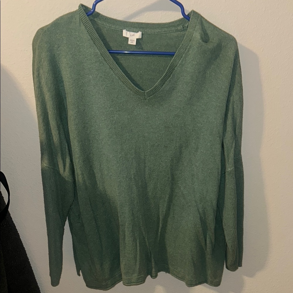 Women's Green Sweater